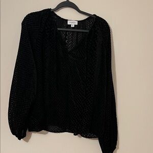 Evereve Black Textured Blouse